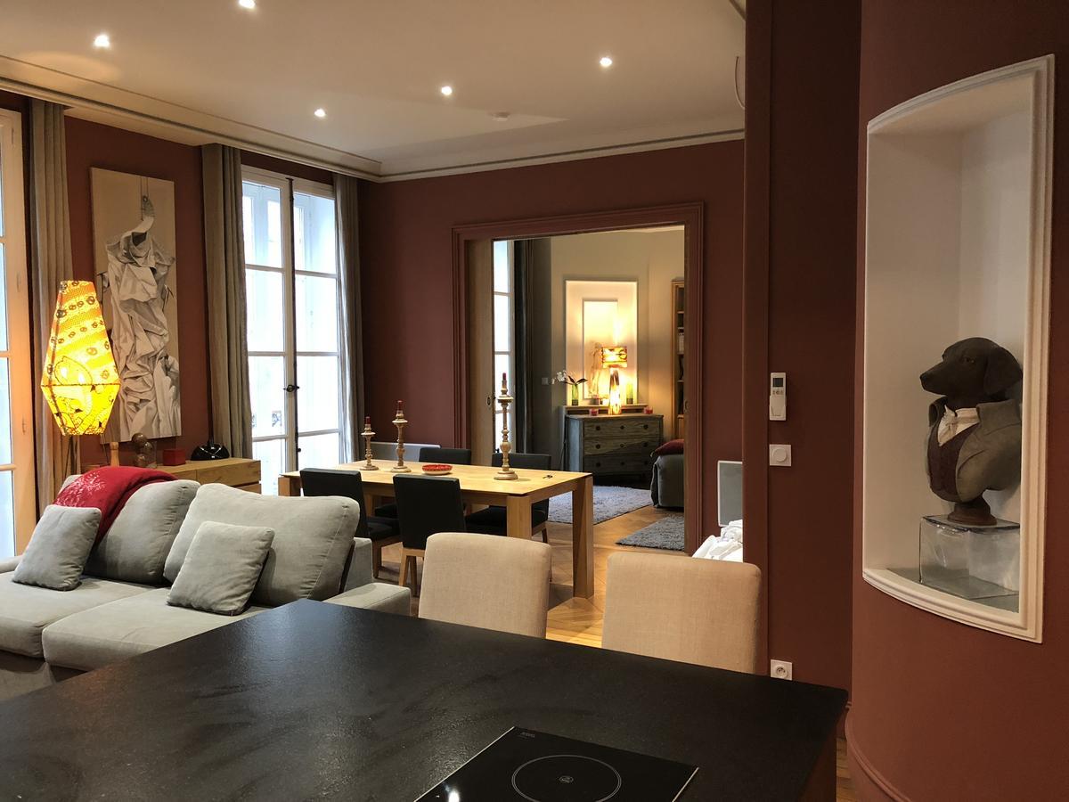 Maison D'Hotes Bordeaux Centre Le Patio De L'Intendance Екстериор снимка