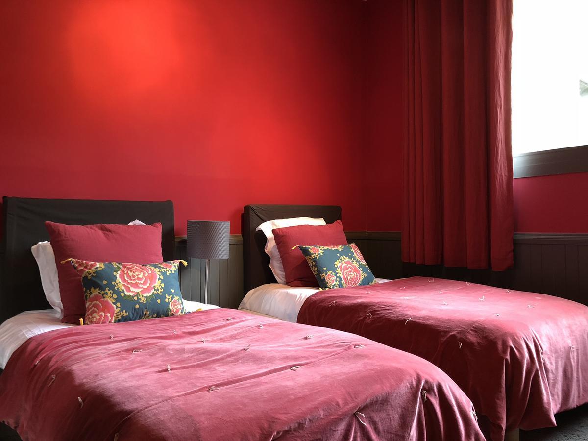 Maison D'Hotes Bordeaux Centre Le Patio De L'Intendance Екстериор снимка